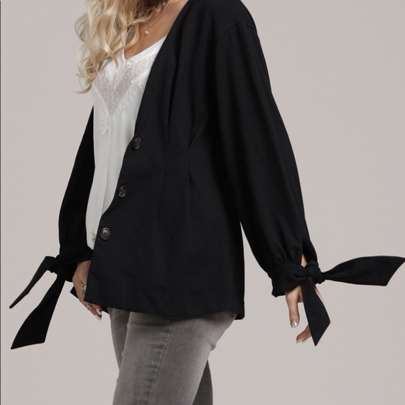 Black Sleeve-Tie Button Up Jacket - Picture 3 of 5